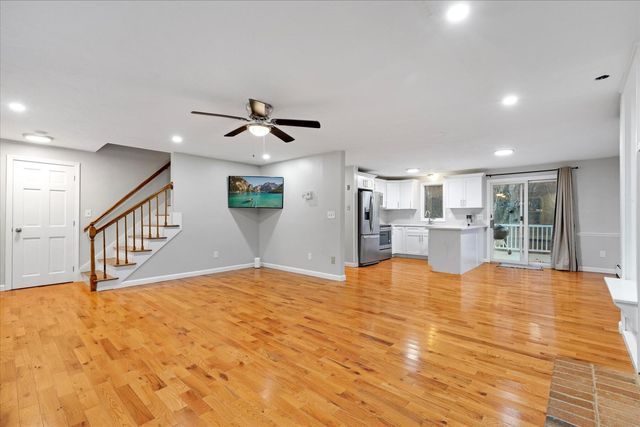 3 Muriel Lane, Teaticket, MA 02536