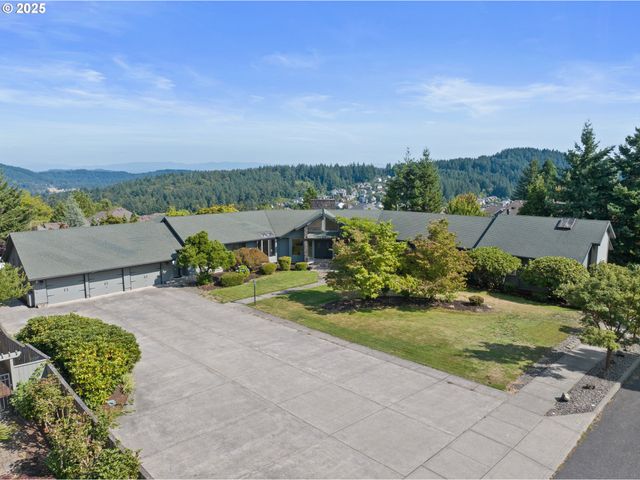 14330 Se DONATELLO Loop, Happy Valley, OR 97086