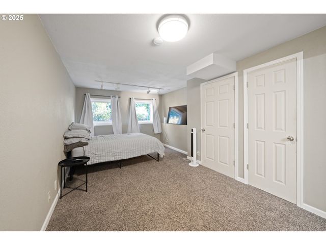 14330 Se DONATELLO Loop, Happy Valley, OR 97086