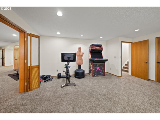 14330 Se DONATELLO Loop, Happy Valley, OR 97086