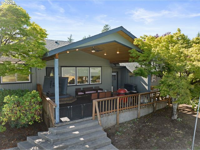 14330 Se DONATELLO Loop, Happy Valley, OR 97086