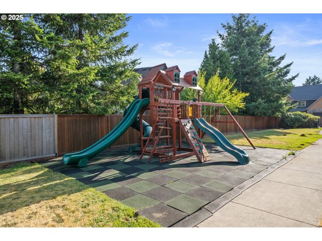 14330 Se DONATELLO Loop, Happy Valley, OR 97086