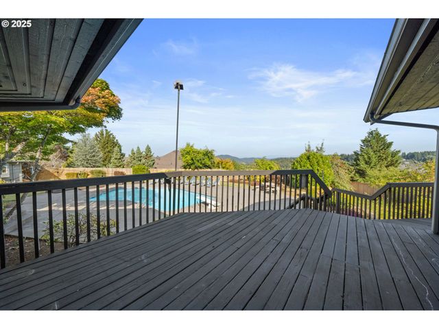 14330 Se DONATELLO Loop, Happy Valley, OR 97086