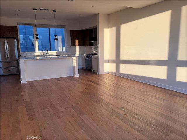 1048 N Joels, Los Angeles, CA 90012