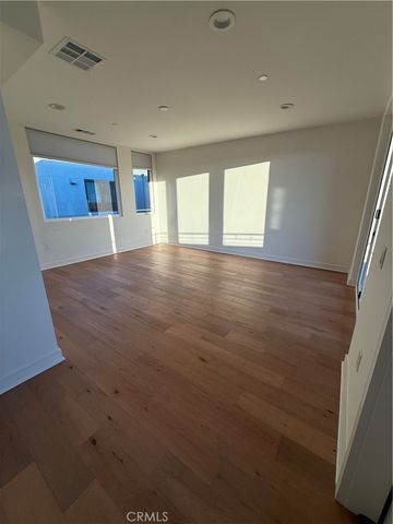 1048 N Joels, Los Angeles, CA 90012