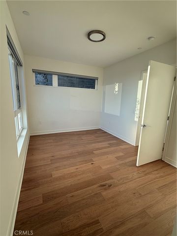 1048 N Joels, Los Angeles, CA 90012