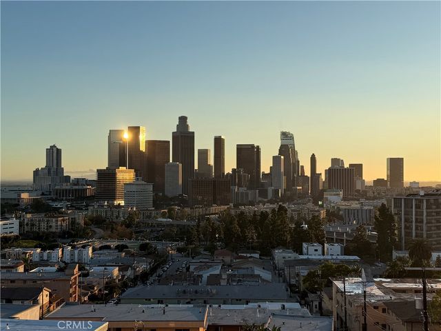 1048 N Joels, Los Angeles, CA 90012