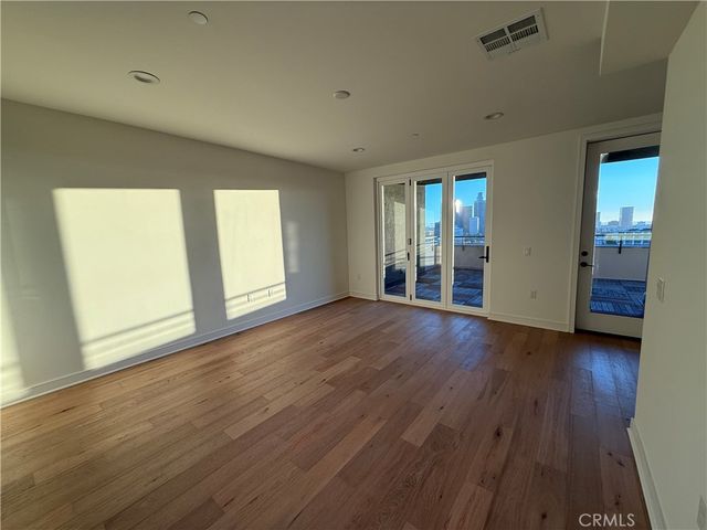 1048 N Joels, Los Angeles, CA 90012
