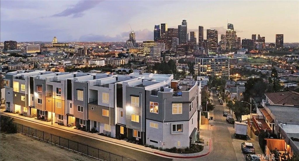 1048 N Joels, Los Angeles, CA 90012