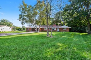 5080 E Atherton Road, Burton, MI 48519