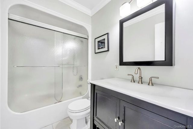 57 New South Road, Hicksville, NY 11801