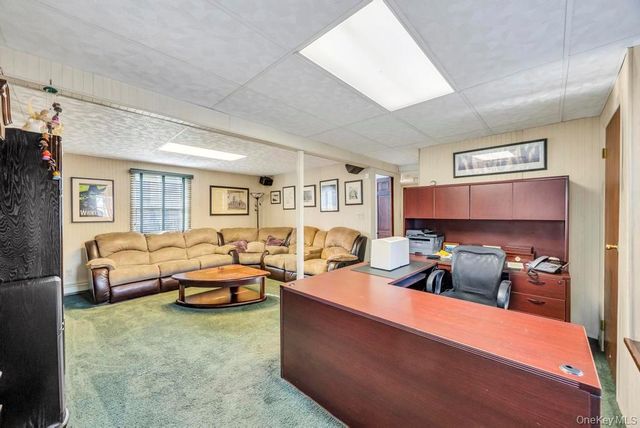 57 New South Road, Hicksville, NY 11801