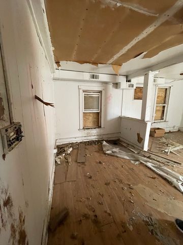 501 E Mulberry Street, Bloomington, IL 61701