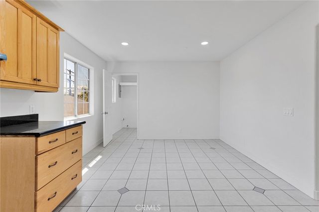 348 W 83rd Street, Los Angeles, CA 90003