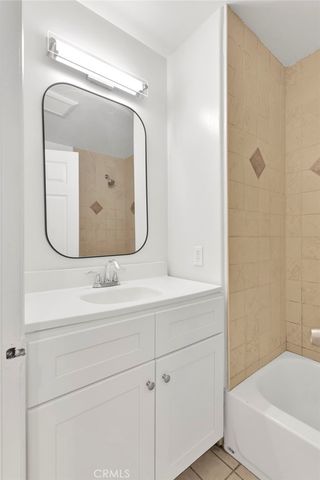 348 W 83rd Street, Los Angeles, CA 90003