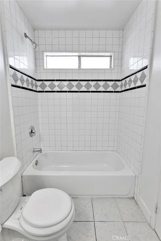 348 W 83rd Street, Los Angeles, CA 90003