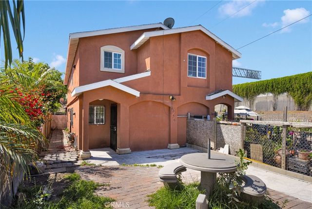 348 W 83rd Street, Los Angeles, CA 90003