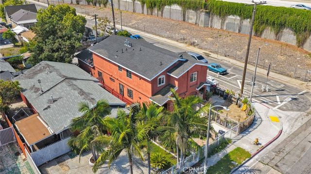 348 W 83rd Street, Los Angeles, CA 90003