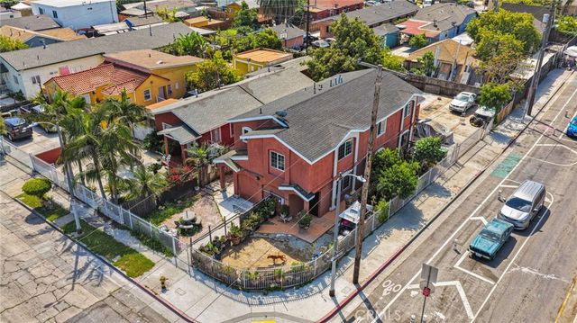 348 W 83rd Street, Los Angeles, CA 90003