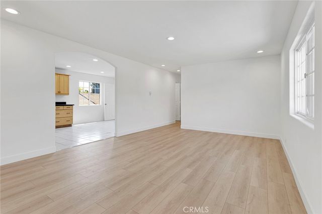 348 W 83rd Street, Los Angeles, CA 90003