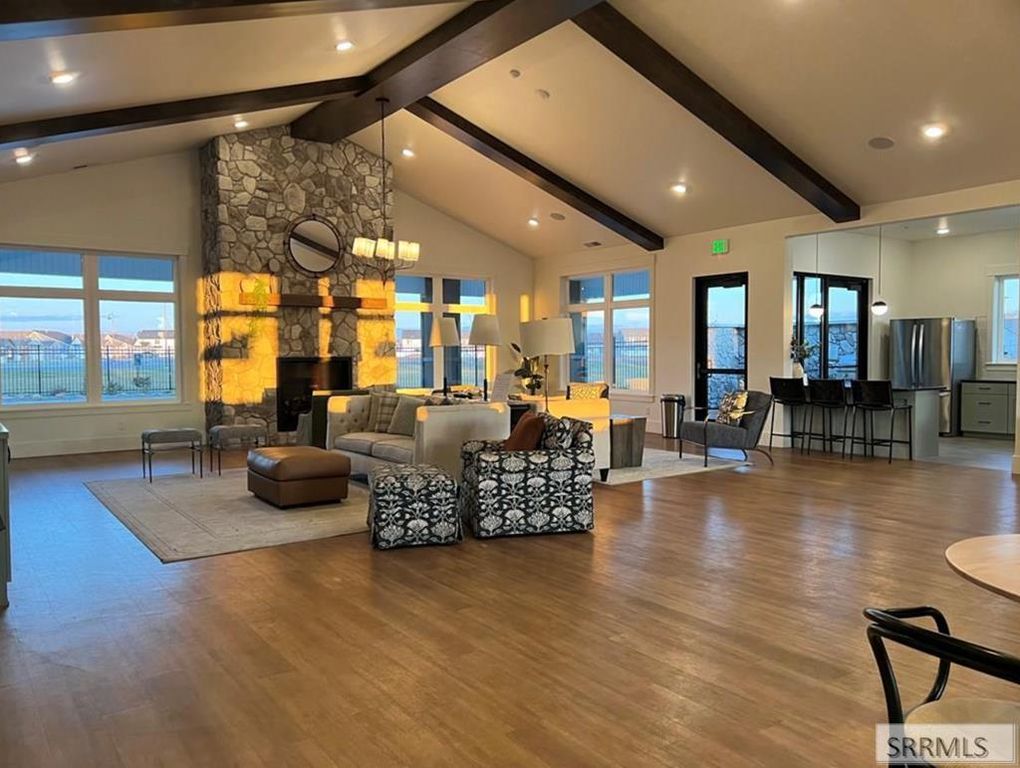 Image 15 of property listing at 651 S 2400 W # 24105, Rexburg, ID 83440