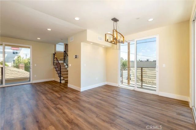 11845 Grevillea, Hawthorne, CA 90250
