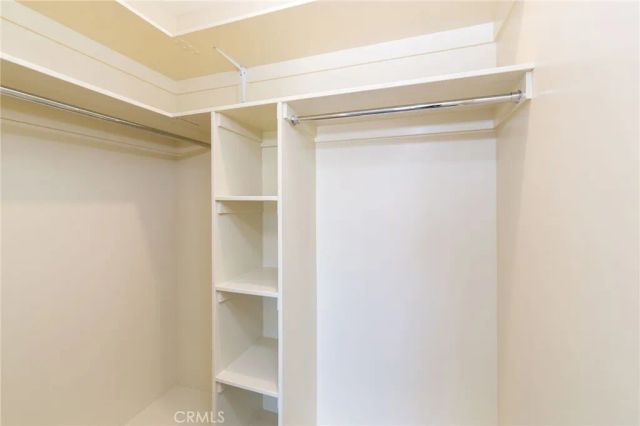 11845 Grevillea, Hawthorne, CA 90250