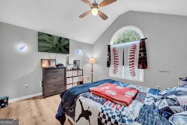 131 Pine Oak Drive, Martin, GA 30557