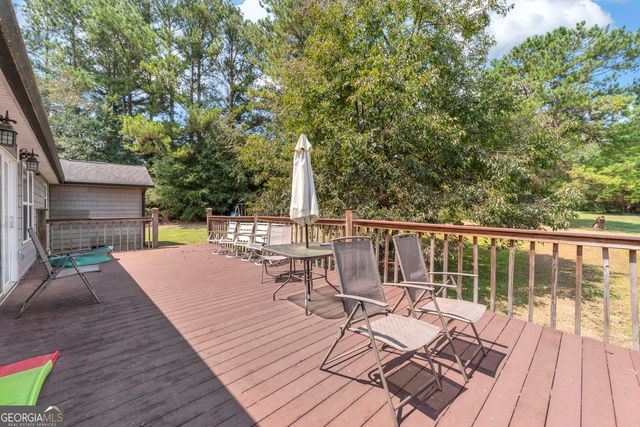 131 Pine Oak Drive, Martin, GA 30557
