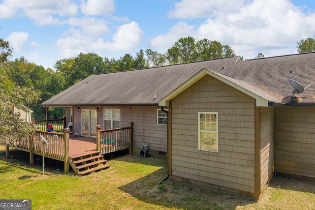 131 Pine Oak Drive, Martin, GA 30557