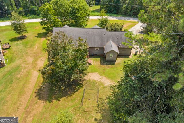 131 Pine Oak Drive, Martin, GA 30557