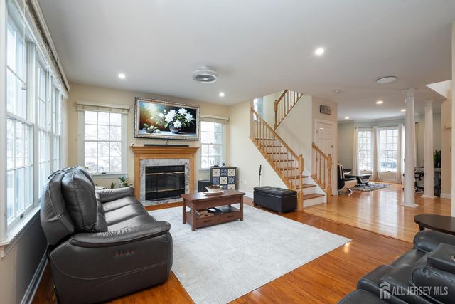 3 Wycklow Drive, Robbinsville, NJ 08691