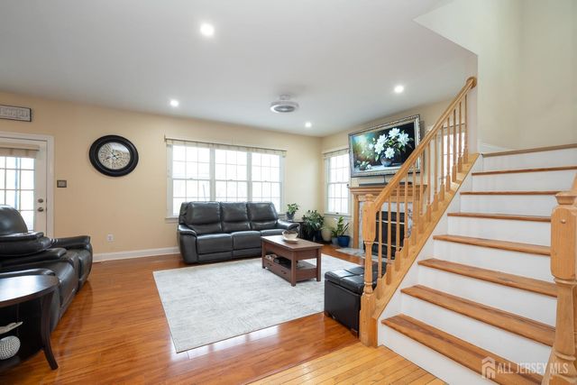 3 Wycklow Drive, Robbinsville, NJ 08691