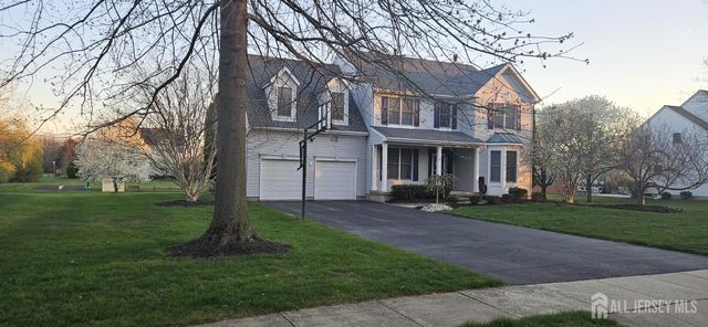 3 Wycklow Drive, Robbinsville, NJ 08691