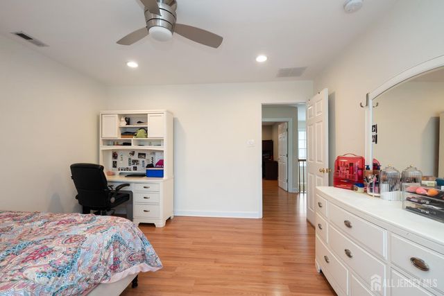 3 Wycklow Drive, Robbinsville, NJ 08691