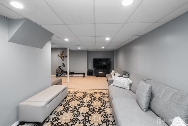 3 Wycklow Drive, Robbinsville, NJ 08691
