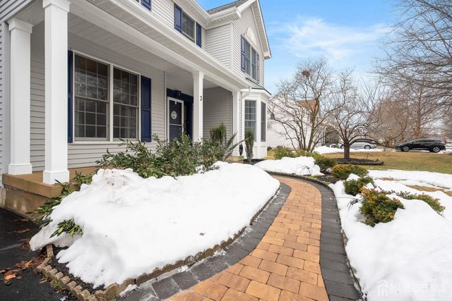 3 Wycklow Drive, Robbinsville, NJ 08691
