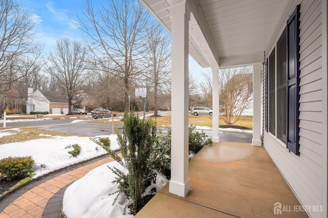 3 Wycklow Drive, Robbinsville, NJ 08691