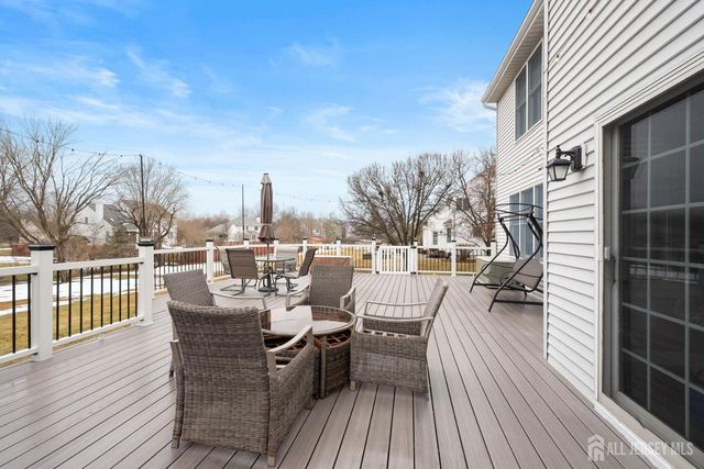 3 Wycklow Drive, Robbinsville, NJ 08691