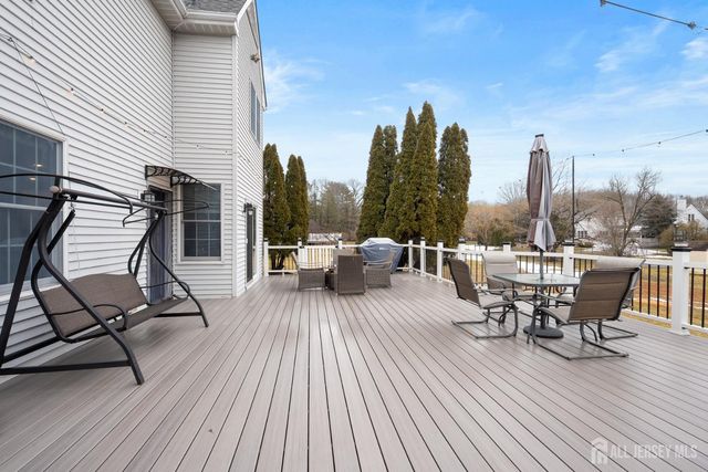 3 Wycklow Drive, Robbinsville, NJ 08691