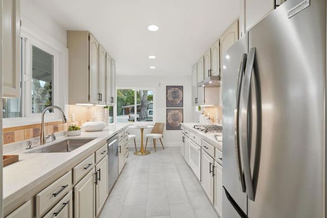 1624 Channing Avenue, Palo Alto, CA 94303