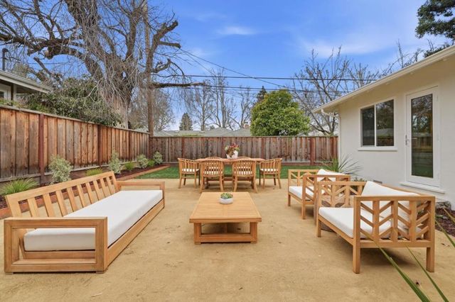 1624 Channing Avenue, Palo Alto, CA 94303