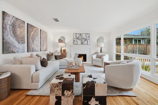 1624 Channing Avenue, Palo Alto, CA 94303