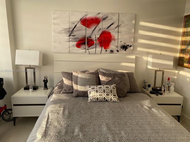 5601 Collins Avenue 622, Miami Beach, FL 33140