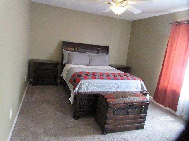 6340 Hampton Ridge Drive, Florence, KY 41042