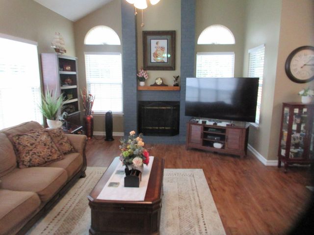 6340 Hampton Ridge Drive, Florence, KY 41042