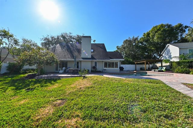 12529 SAINT CHARLOTTE DRIVE, Tampa, FL 33618