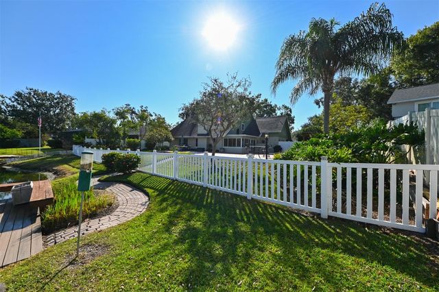 12529 SAINT CHARLOTTE DRIVE, Tampa, FL 33618