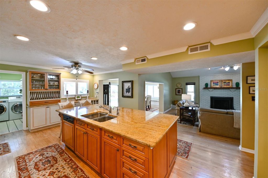 Image 17 of property listing at 12529 SAINT CHARLOTTE DRIVE, Tampa, FL 33618