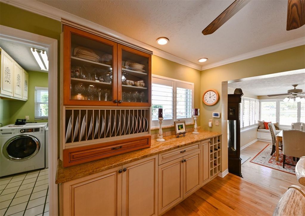 Image 18 of property listing at 12529 SAINT CHARLOTTE DRIVE, Tampa, FL 33618